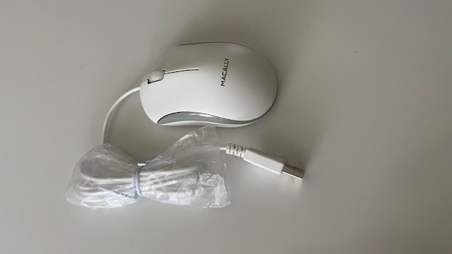 MACALLY Model(QMOUSE) USB Wired Mouse -White AND Gray – 
