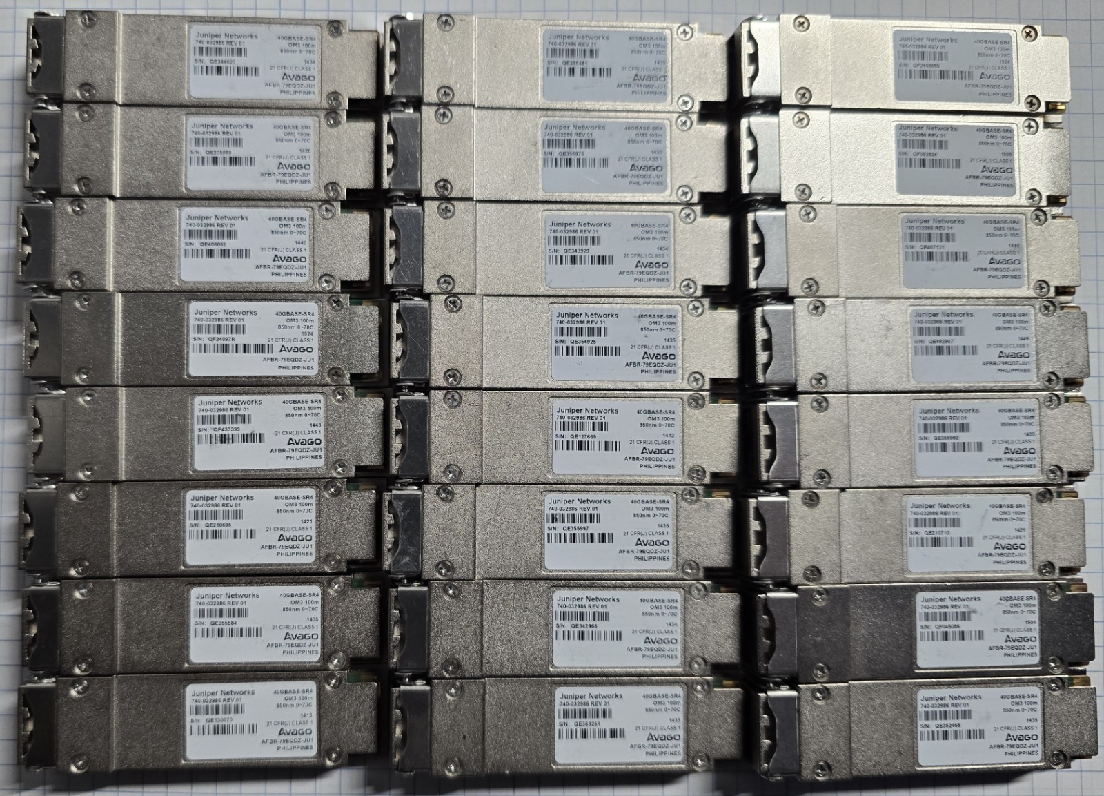 Lot of 24 x Juniper 740-032986 QFX-QSFP-40G-SR4  850nm Transceiver