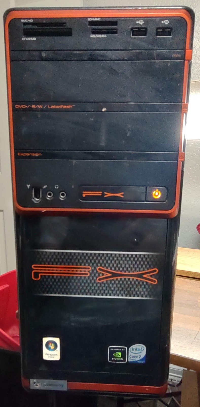 Gateway FX4710-UB003A Intel Core 2 Quad Q9300 2.5 GHz 4GB RAM