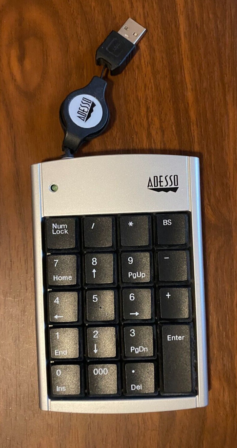 Adesso Numeric Keypad w/ Retractable USB cable Number Numpad Tested AKP-150