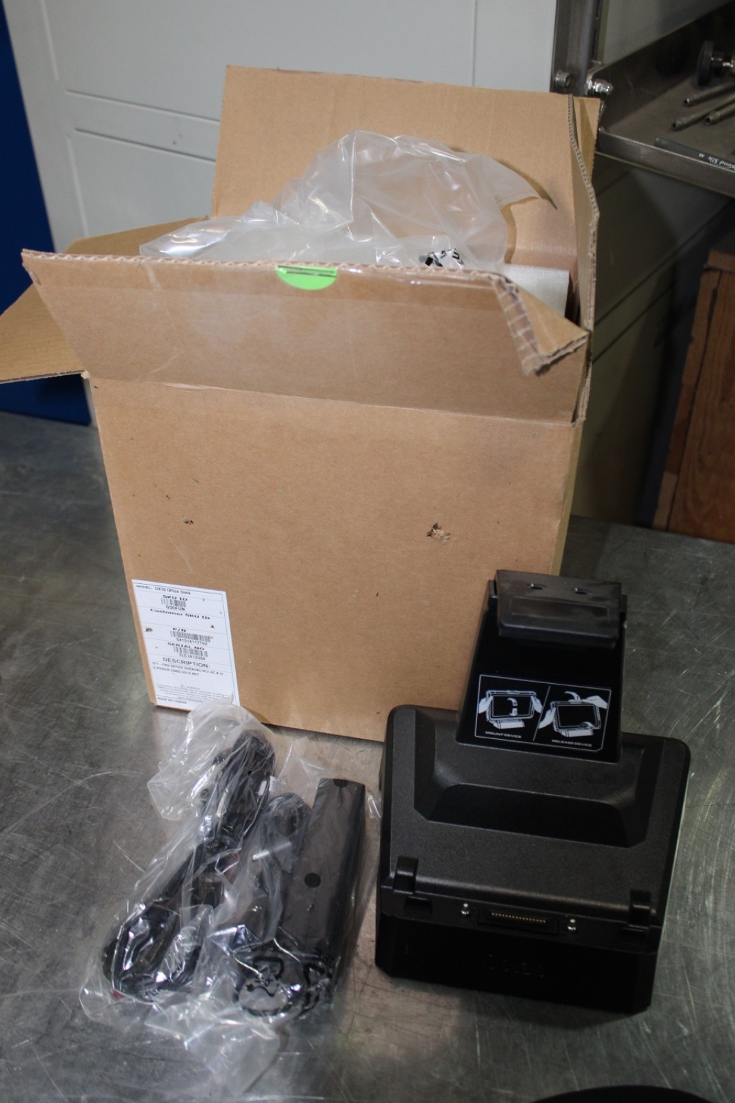 GETAC GDOFUE UX10 OFFICE DOCK DOCKING STATION W/AC ADAPTER - NEW