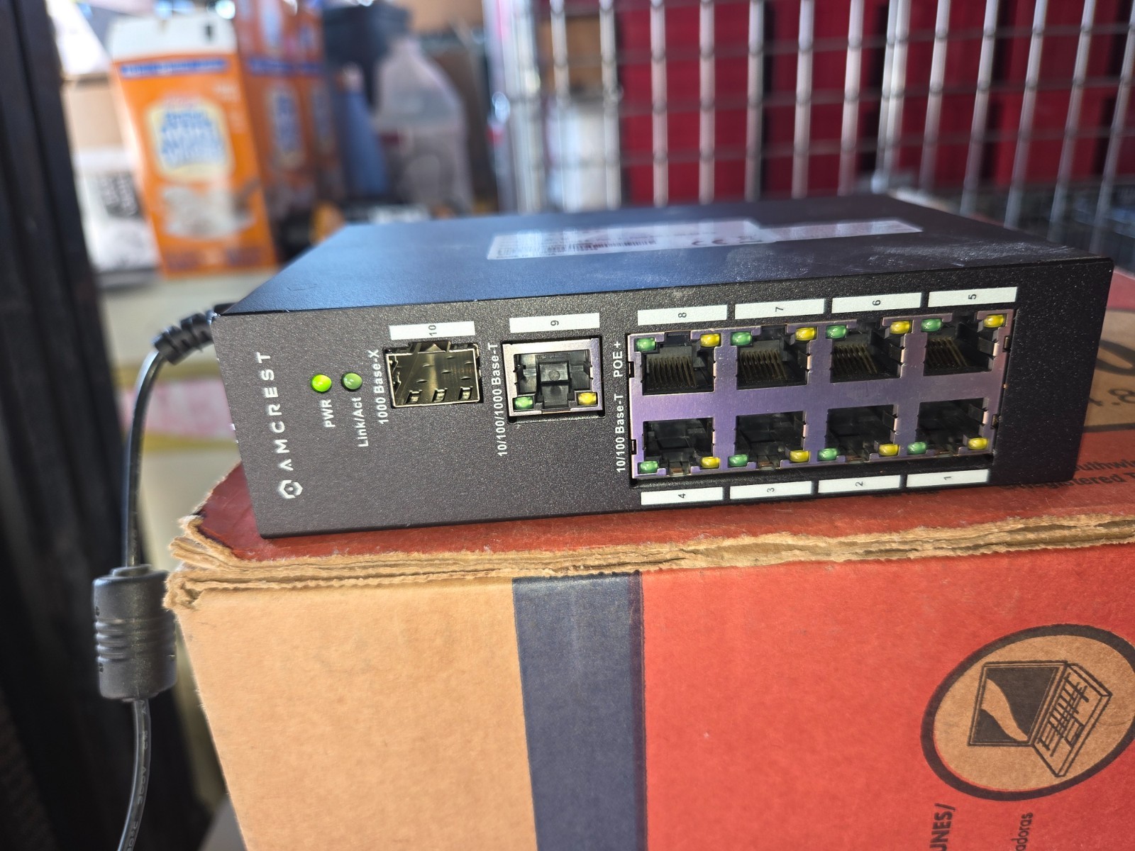 Amcrest AGPS9E8P-AT-96 9-Port PoE+ Gigabit Desktop Switch Heavy Duty Metal Hous