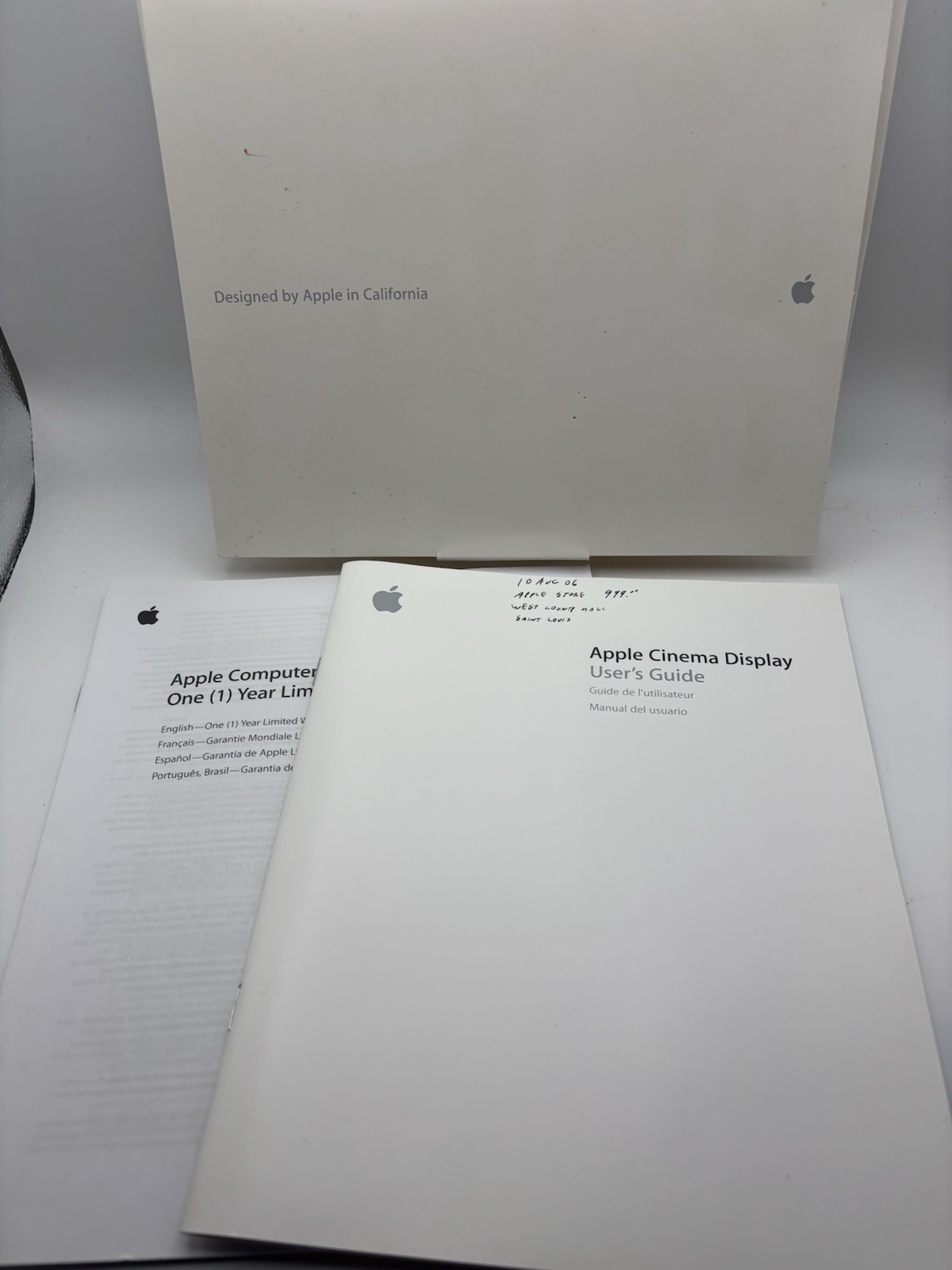 Apple Cinema Display User's Guide Manual 2004 Apple Computer