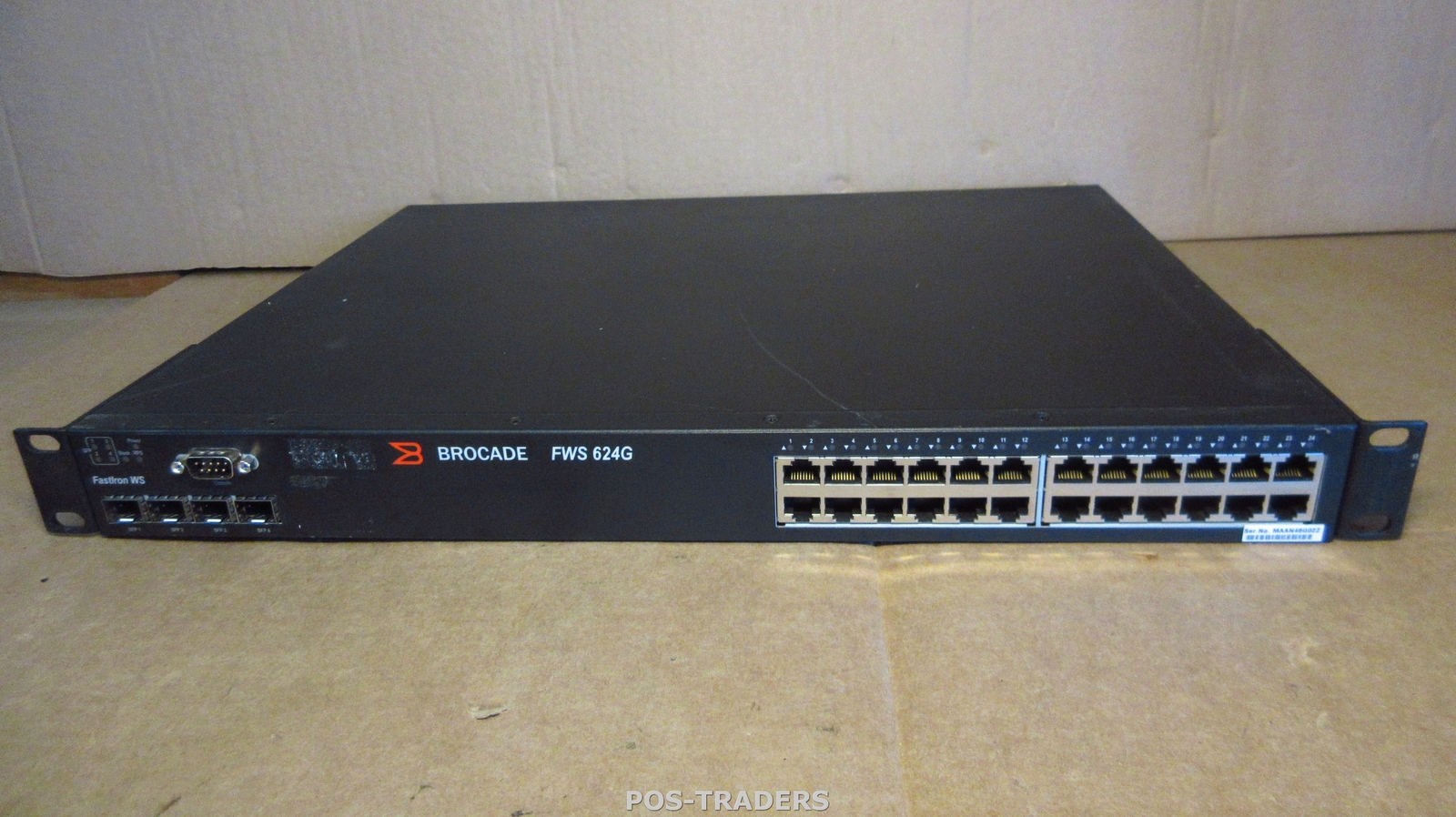 Brocade FWS624G 24-Port Gigabit Network Switch RJ-45 + 4x SFP Ports + RACK EARS