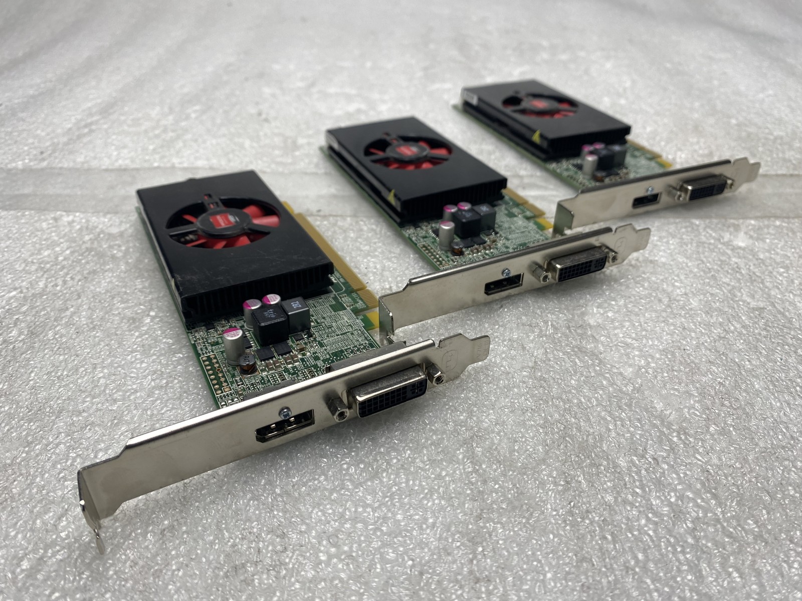 Genuine AMD Radeon HD 8570 1GB GDDR3  Graphics Card LOT OF 3