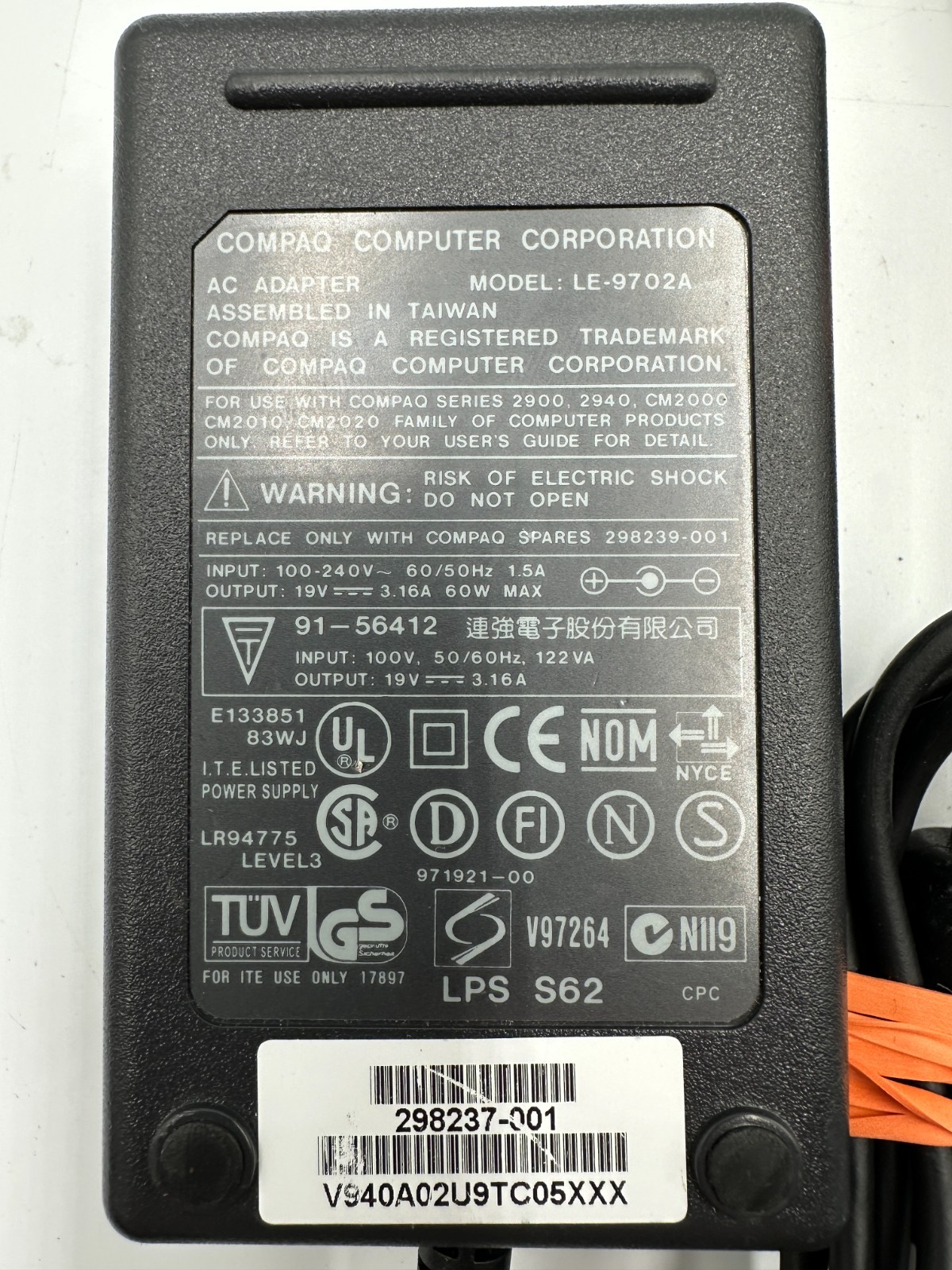 Genuine 60W MAX Compaq AC Adapter Model LE-9702A 19V 3.16A 5.5mm OEM Charger