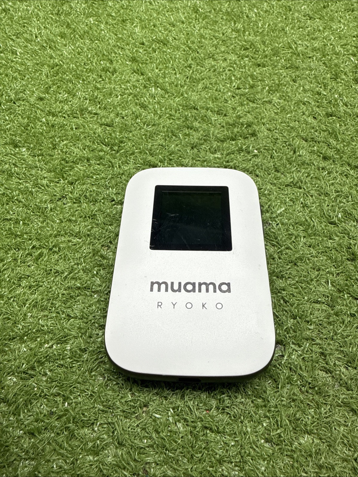 Muama Ryoko 4G-LTE Portable Wireless Wi-Fi Router Pre-Owned NO SIM D4