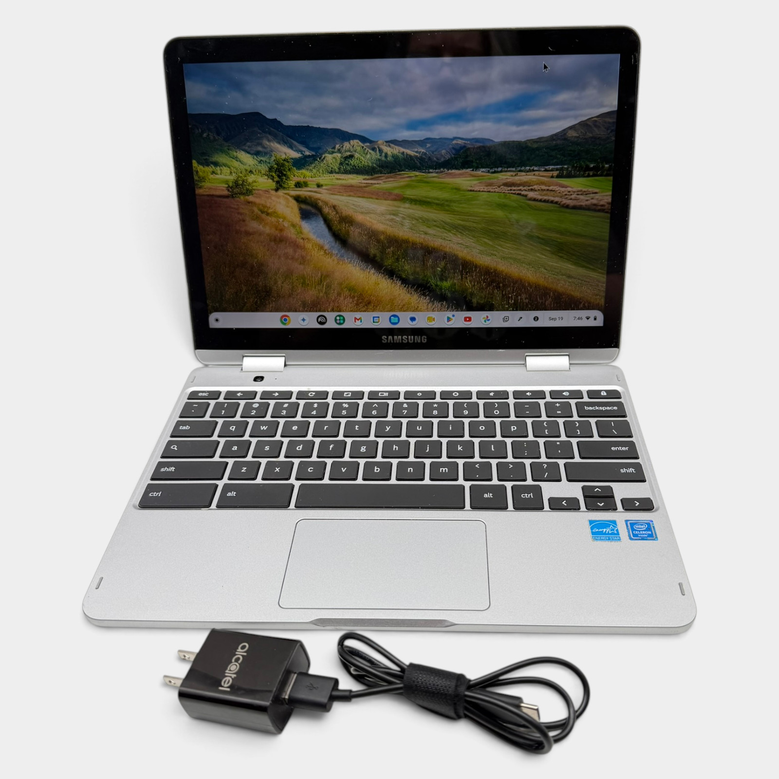 Samsung Chromebook Plus V2 12.2" 2-in-1 Celeron 1.50GHz 4GB 32GB Stylus Tested