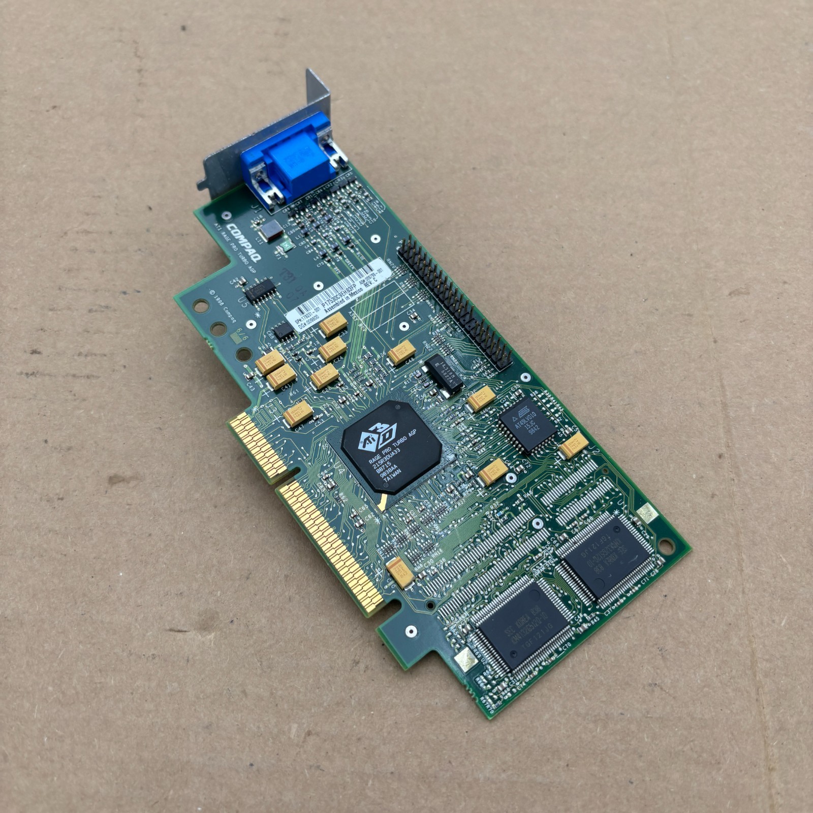 Vintage Compaq ATJ Rage Pro Turbo AGP 1998 No.0009801-001 Board GUARANTEED