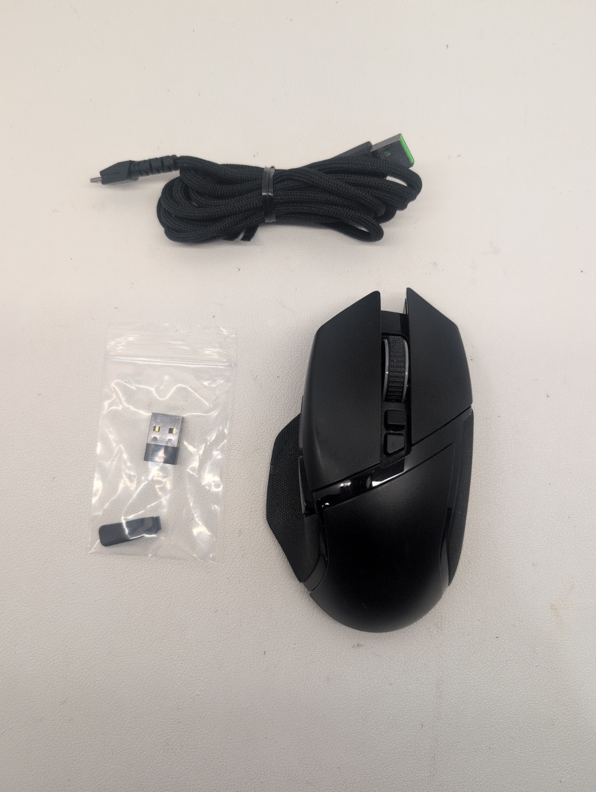 Razer Basilisk Ultimate Wireless Optical Gaming Mouse No charging dock #3