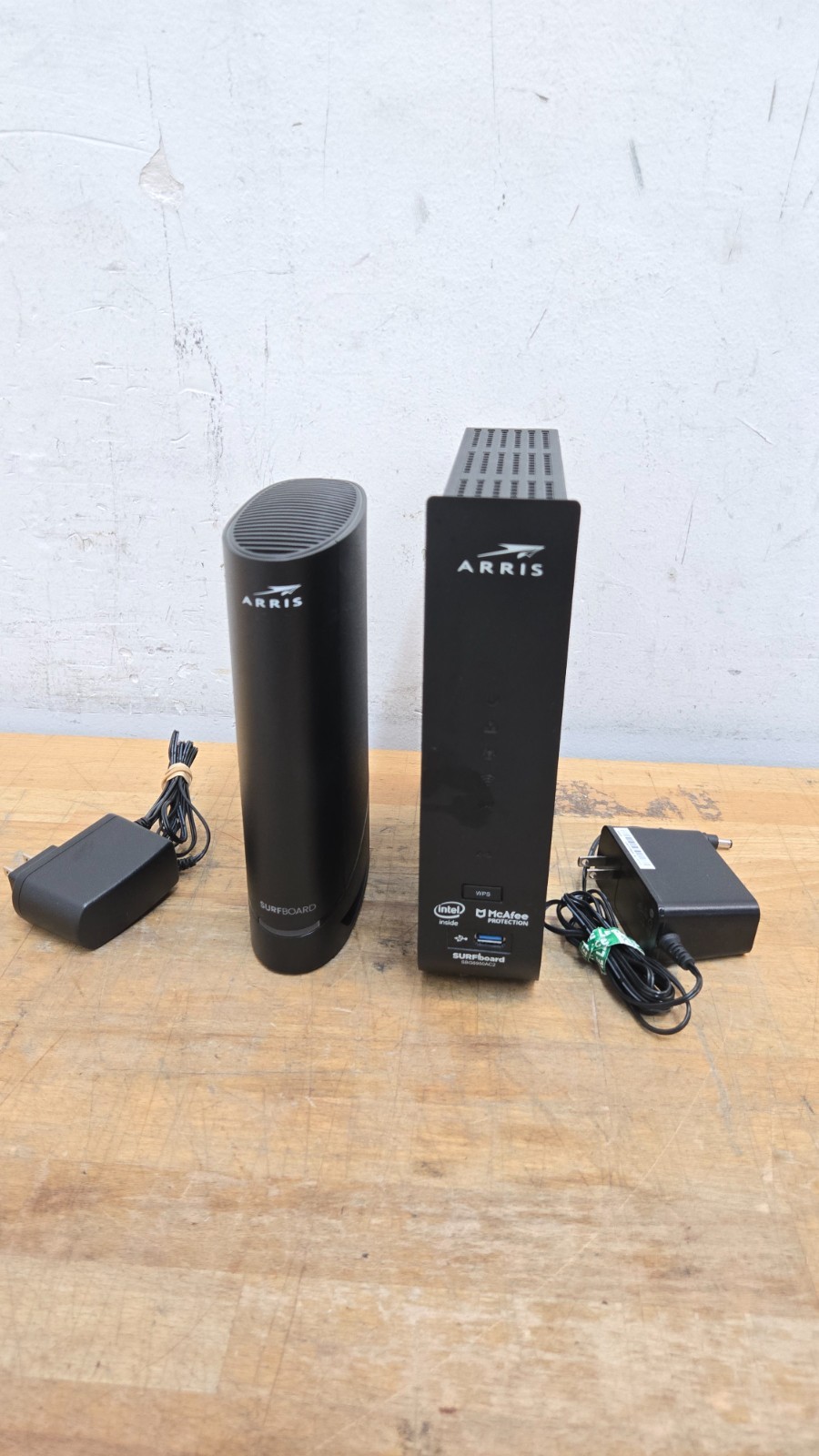 Arris Surfboard G18 Modem w/ SBG6950AC2 Router and Power Supplies