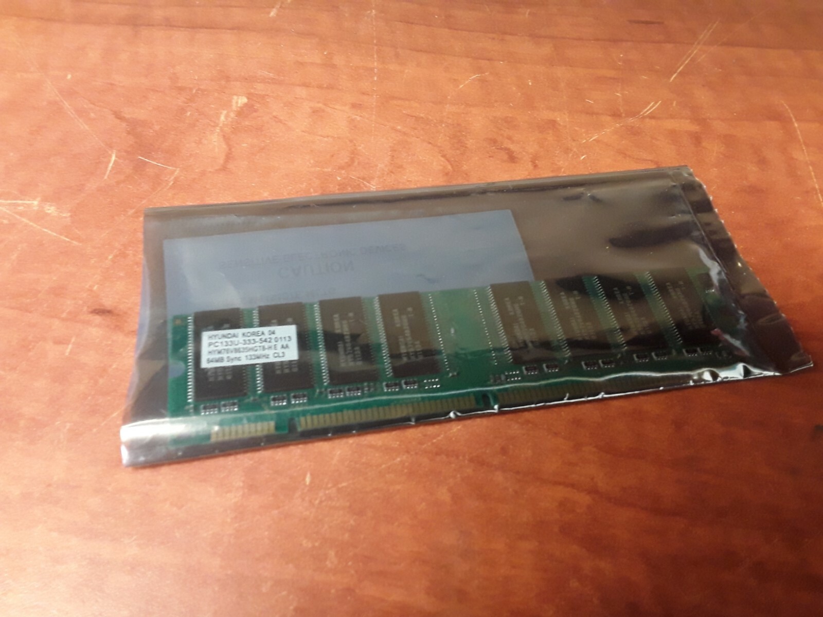Hyundai 64Mb Ram Stick HYM76V8635HGT8