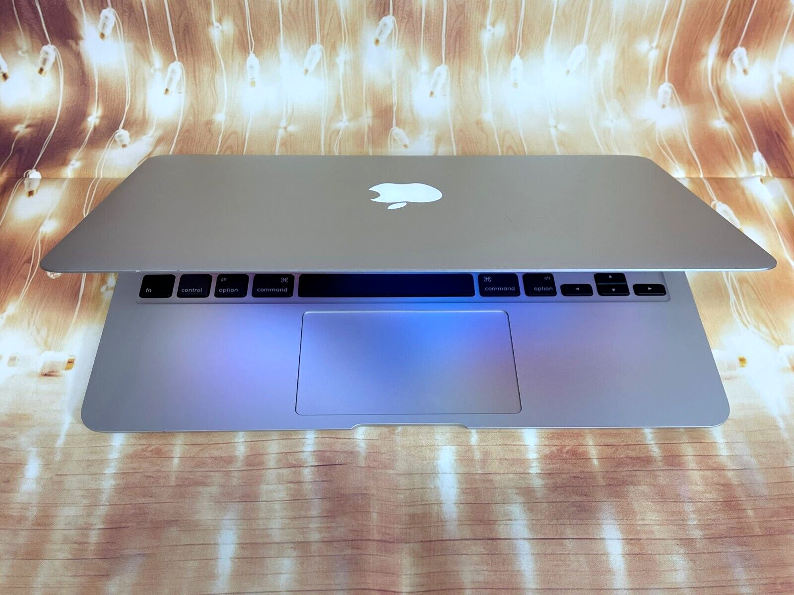 Apple Macbook Air 11" Laptop | i5 4GB RAM + 128GB SSD | MacOS Big Sur | Light Up