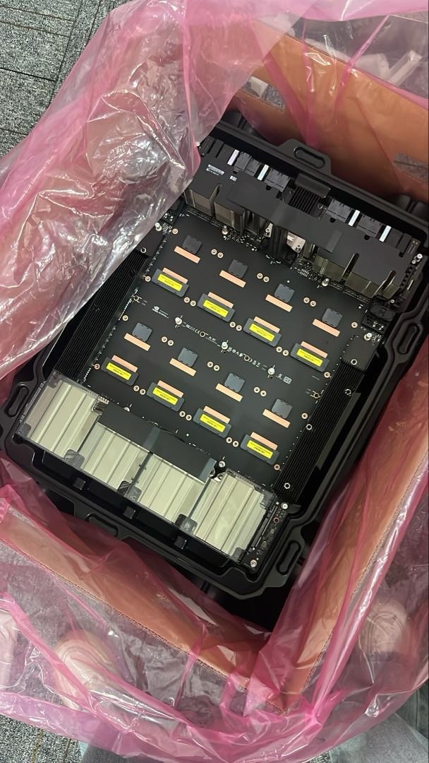 Nvidia HGX H100 Baseboard HPC AI 8* GPUs SXM5 (Not Included)