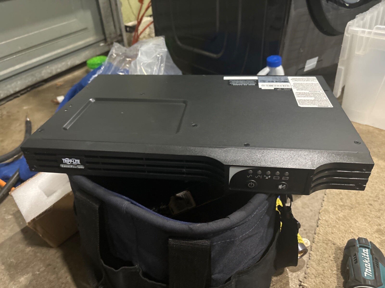 Tripp Lite SMART500rt1u