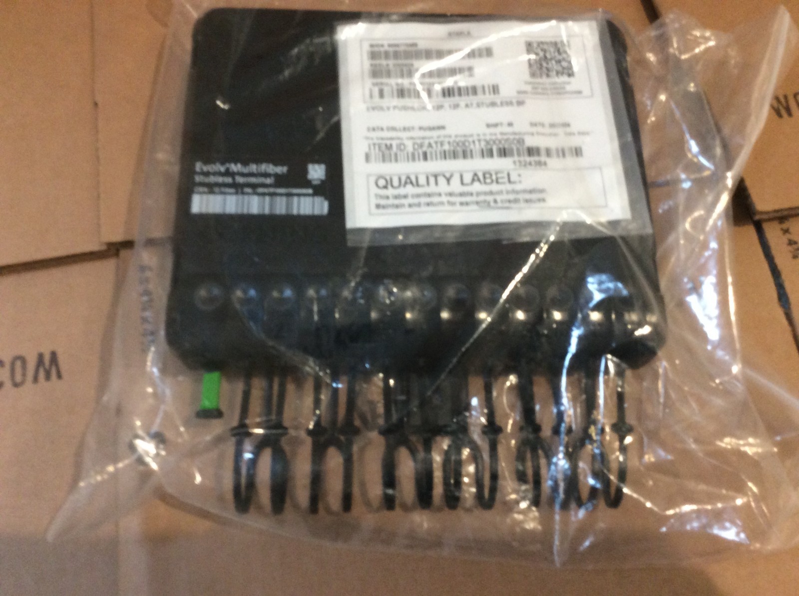 1 Corning Evolv Stubless Terminal GRN-12 with MultiFiber Pushlok
