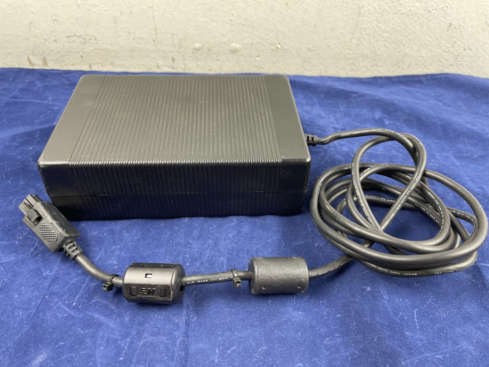 HIPRO HP-A0904A3 Laptop Charger Power Supply DC 19V 4.74A 90W Bllack #U2575