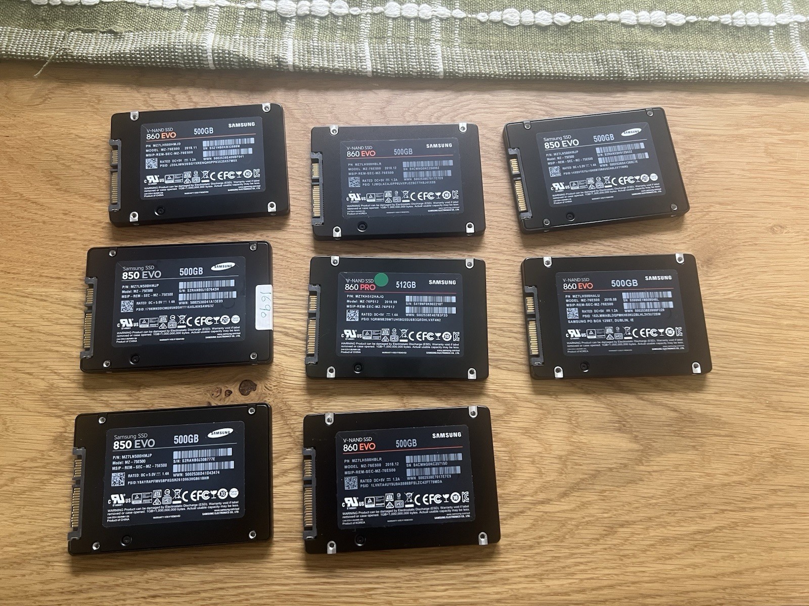 Lot Of 8 Samsung 850 & 860 EVO 500GB 2.5" SATA SSD Solid State Drive