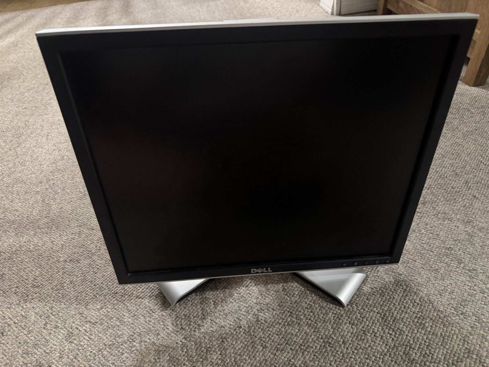Dell 1907FPT Flat Panel with stand 19" Tested