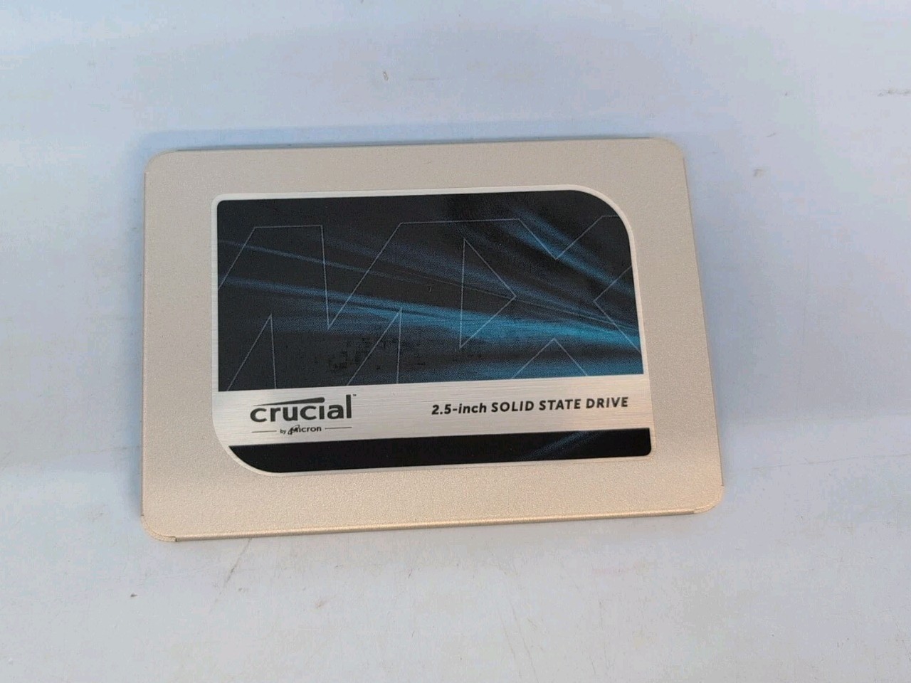 Crucial MX500 1TB 3D NAND SATA 2.5 Inch 6Gb/s Internal SSD CT1000MX500SSD1