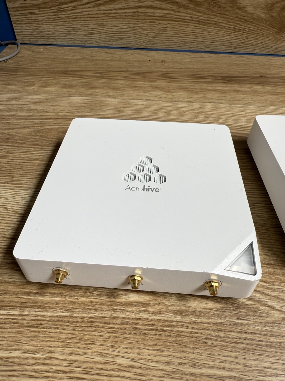 2x Aerohive HiveAP 350 Wireless Access Point Dual-Band AP AH-AP350-N-FCC