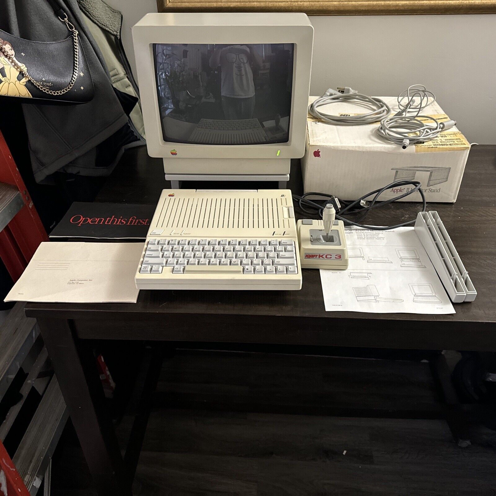 Vintage Apple A2S4100 Computer, Apple Monochrome Monitor A2M6020 and Stand As Is