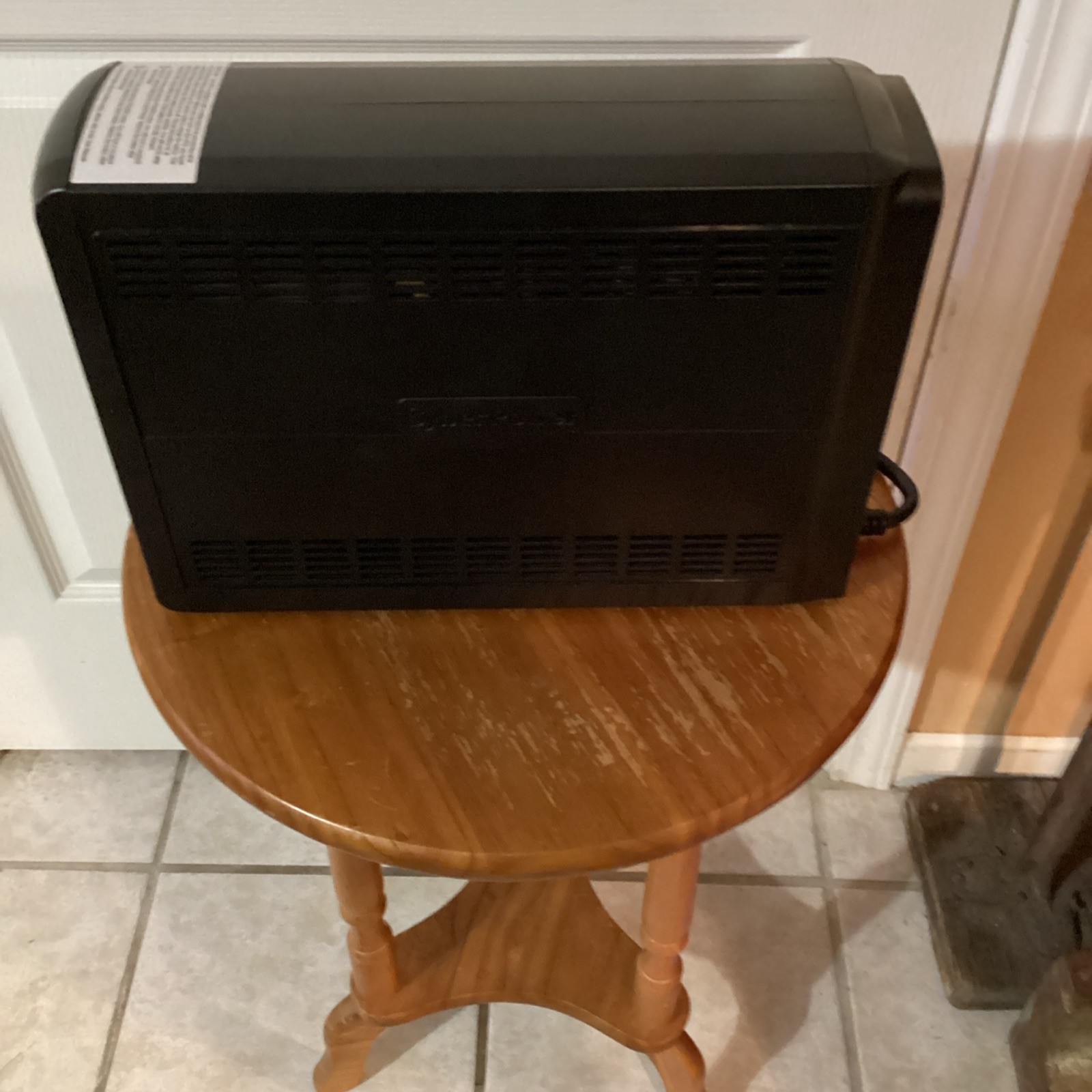 Cyber Power 1500 VA -AVR UPS System With Battery