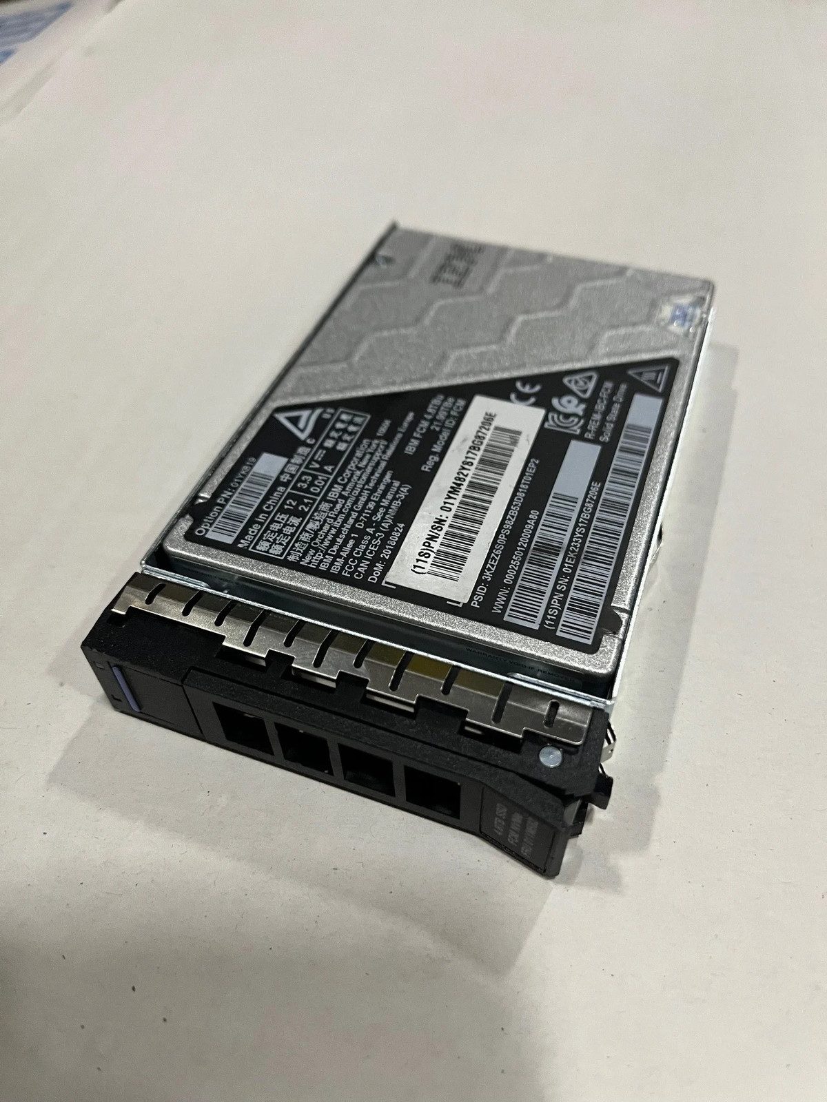 IBM 01YM582 4.8TB 2.5" NVMe Flash Core Module SSD Drive