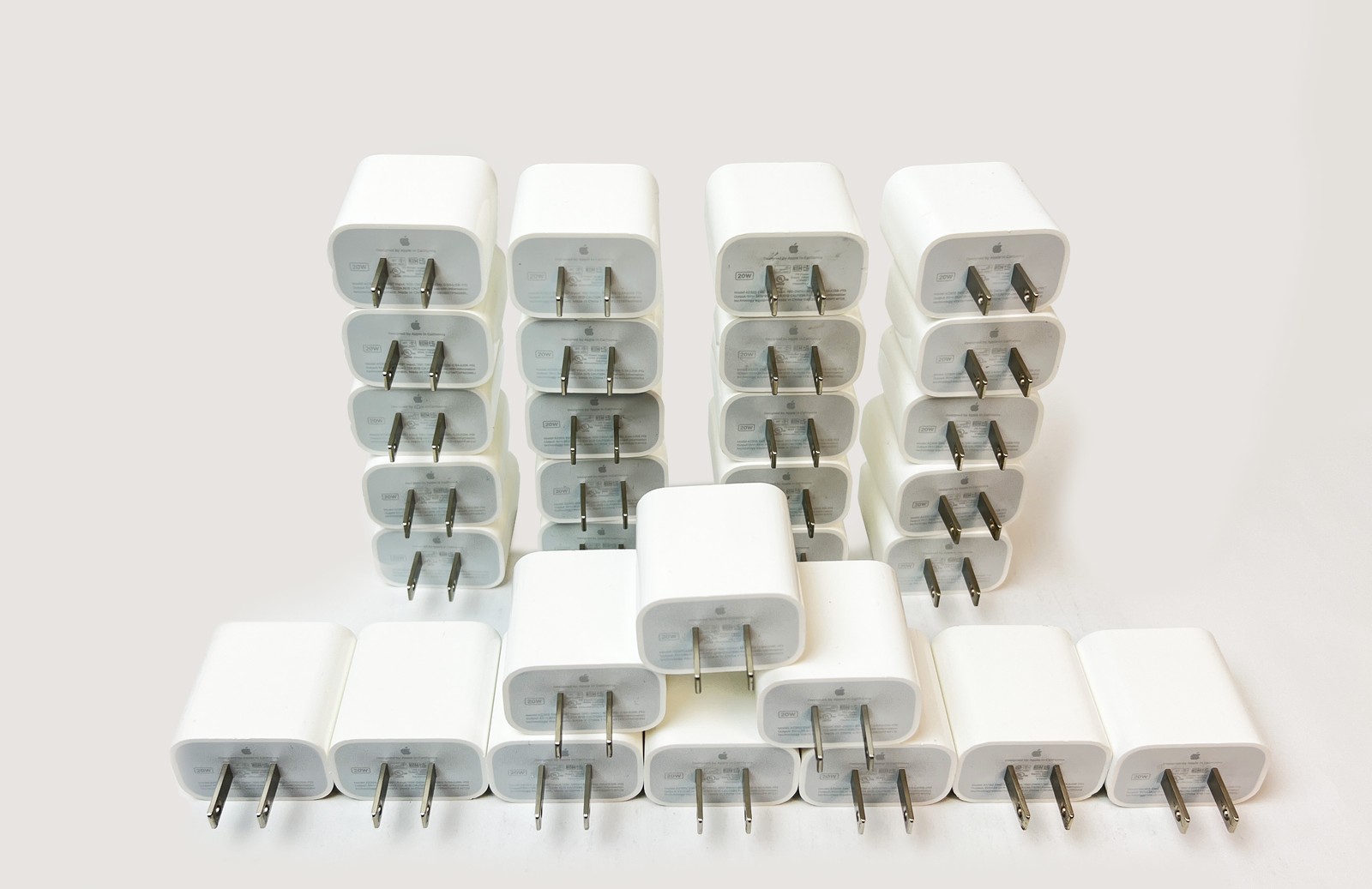 Lot of 30 OEM Genuine Apple 20W USB-C Power Adapter Wall Charger A2305 White