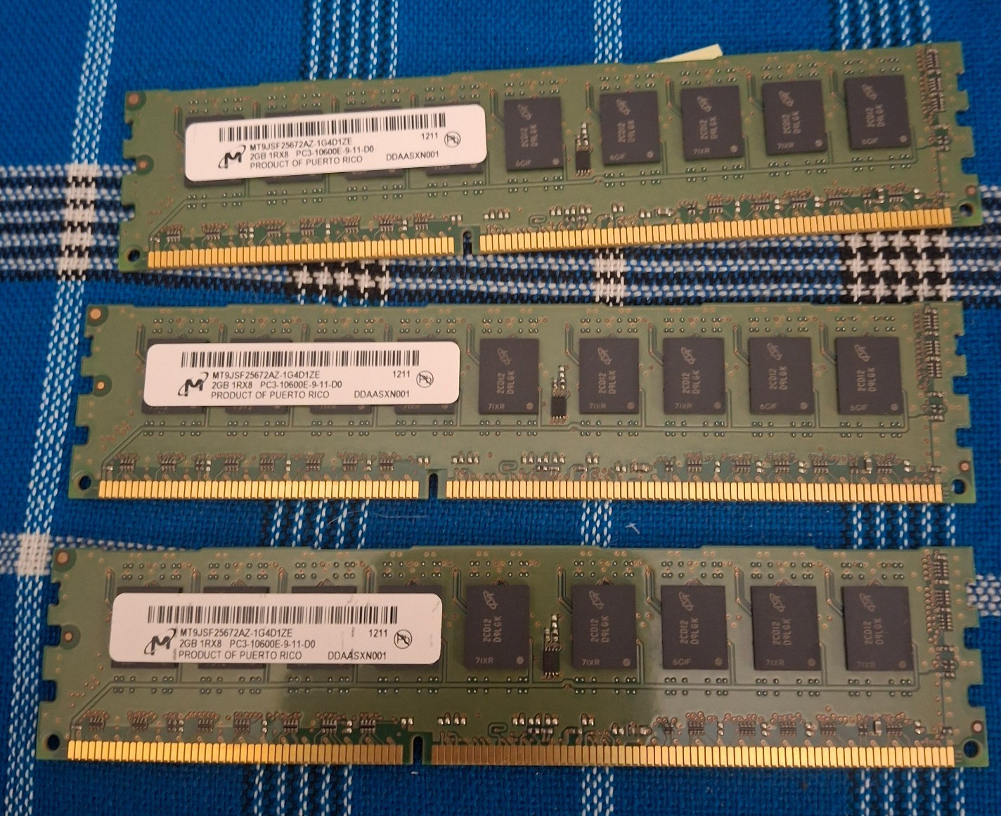 Micron DDR3 Memory Desktop RAM 2GB 1RX8 MT9JSF25672AZ-1G4D1ZE PC3-10600E-9-11-D0