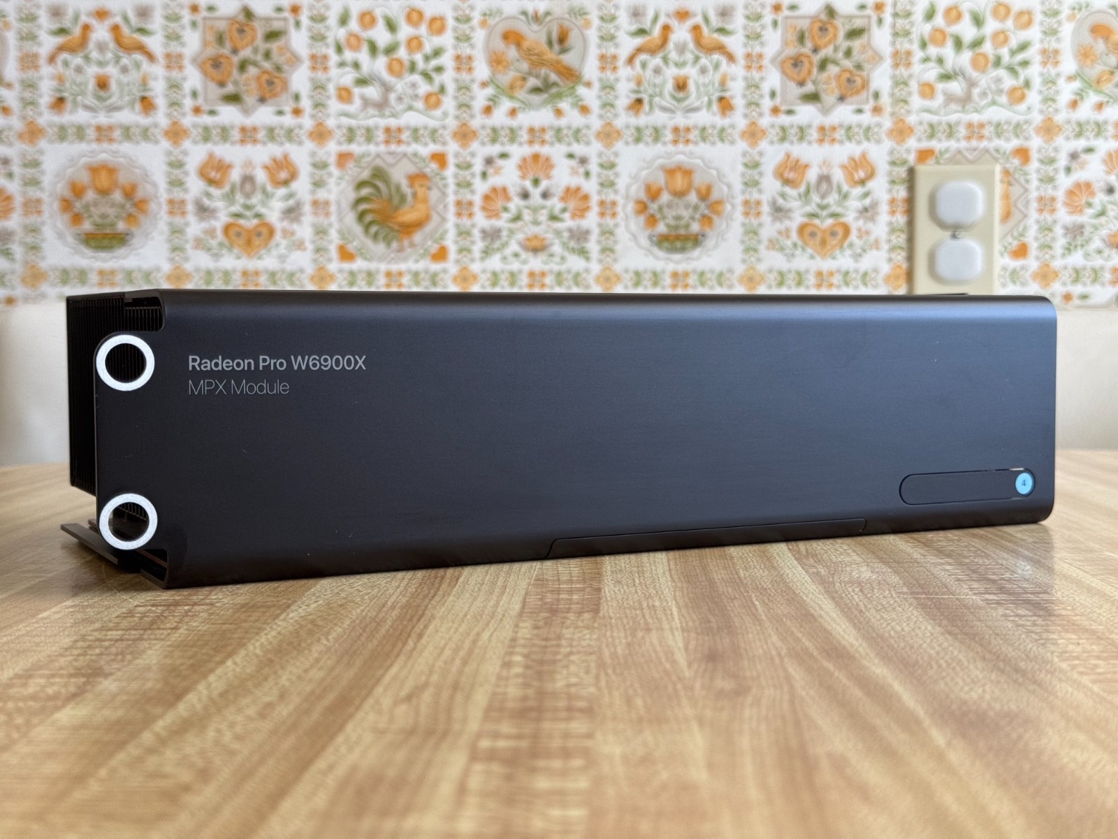 Apple AMD Radeon Pro W6900X 32GB MPX Module GPU for 2019 Mac Pro