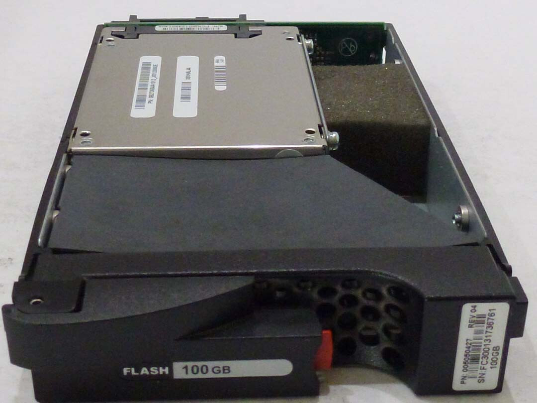 EMC 005050427 100GB SAS SSD Solid State Drive VNXe1600 VNXe3200