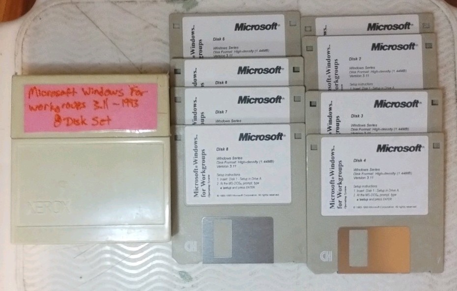 Microsoft Windows For Workgroups(3.11) FLOPPY