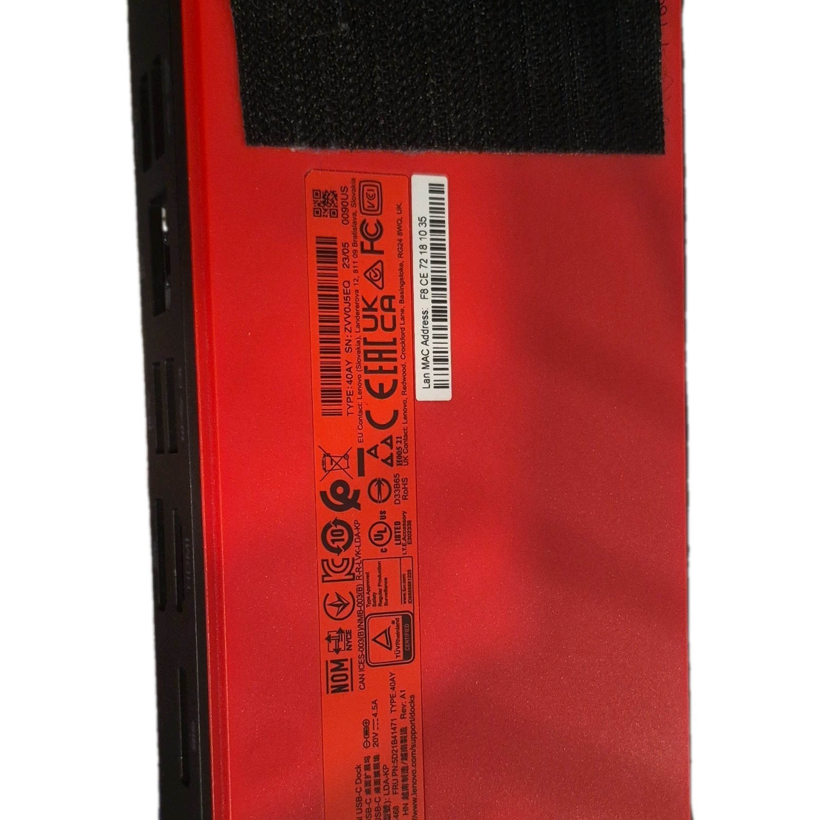 Lenovo ThinkPad USB-C Dock 40AU0065US DP HDMI USB3 RJ45 Black/Red
