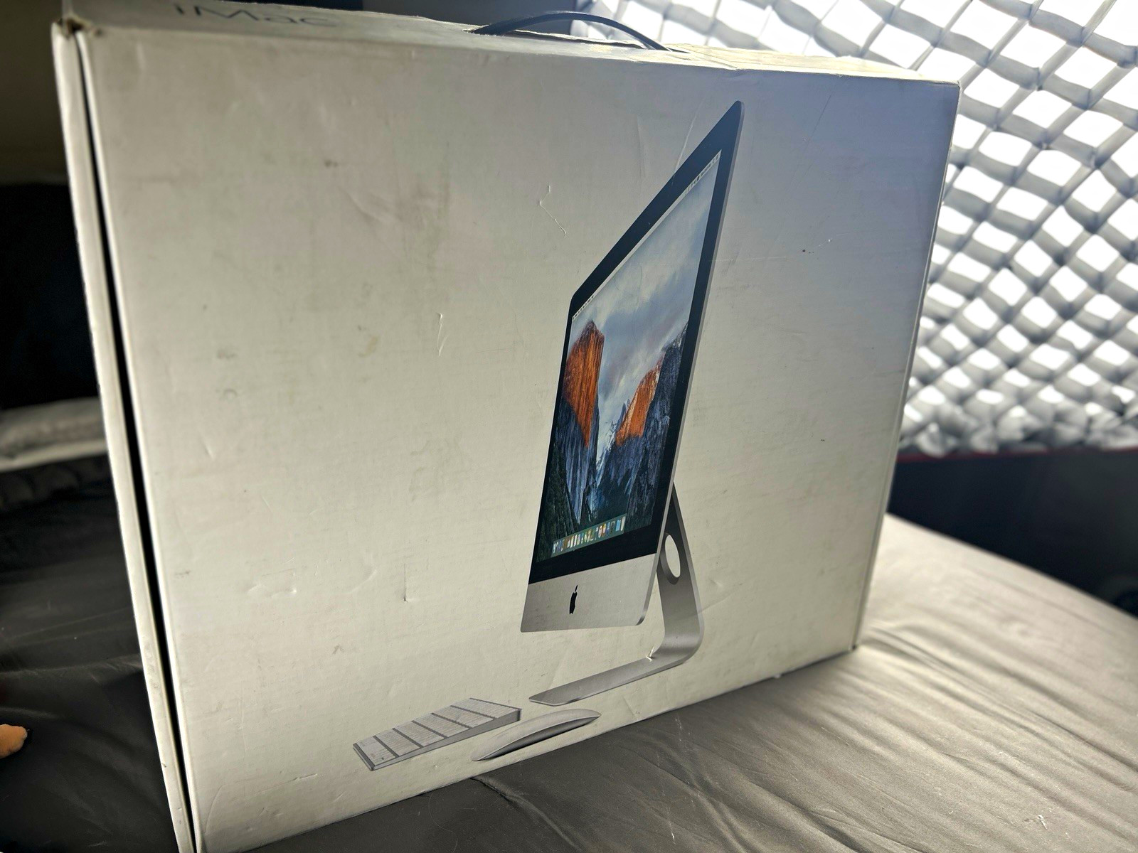 Apple iMac Series All-in-One Desktop Computer, Apple iMac Model, 2016 READ