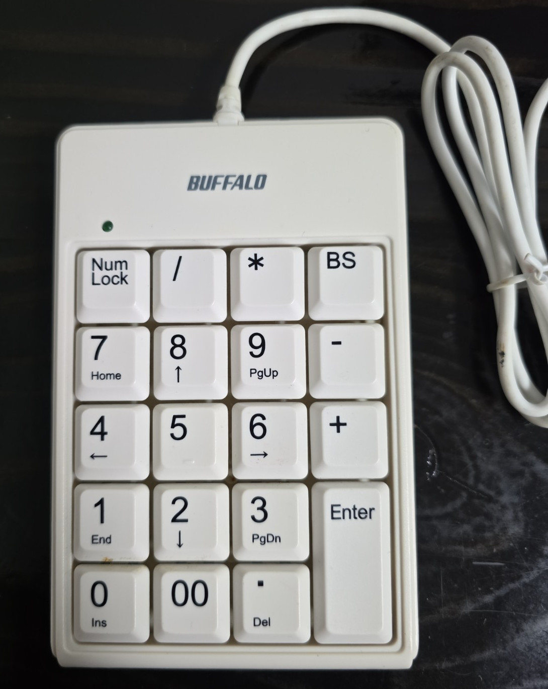 Buffalo BUFFALO Wired Slim Numeric Keypad with Hub White