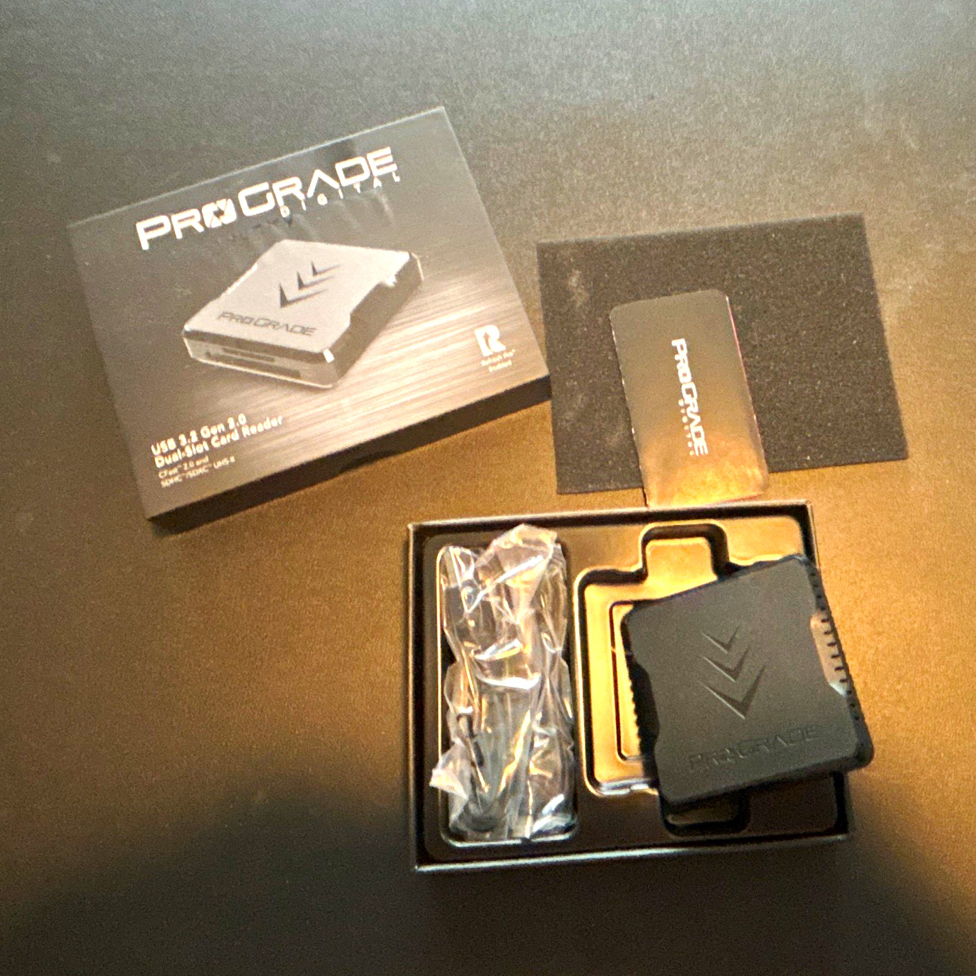 ProGrade Dual-Slot SD/CFexpress Type B Card Reader, USB-C/USB, PG04.5