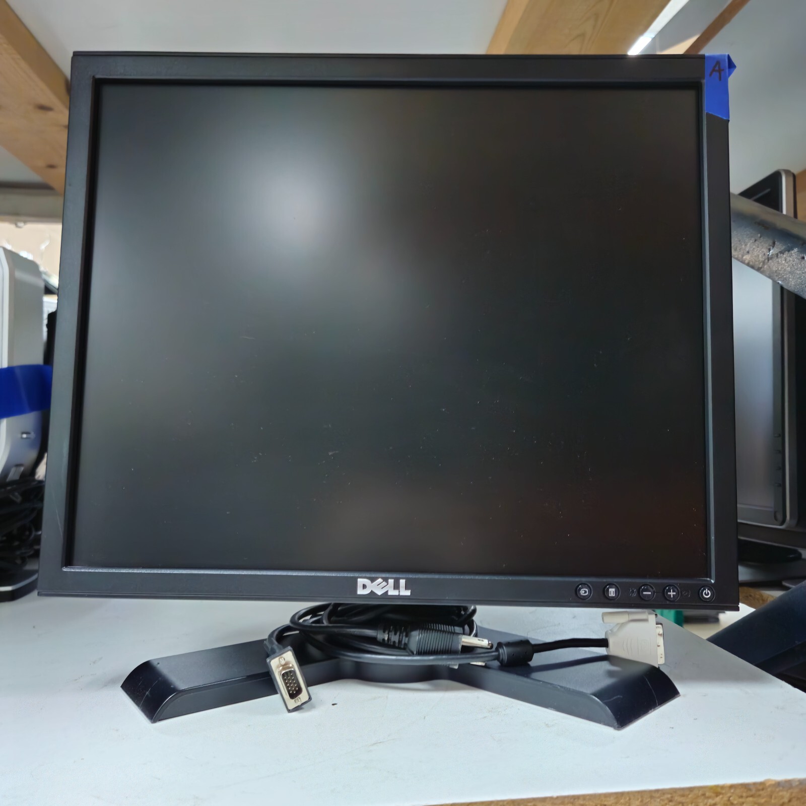 DELL 1908FP UltraSharp 19" LCD Monitor various with cables