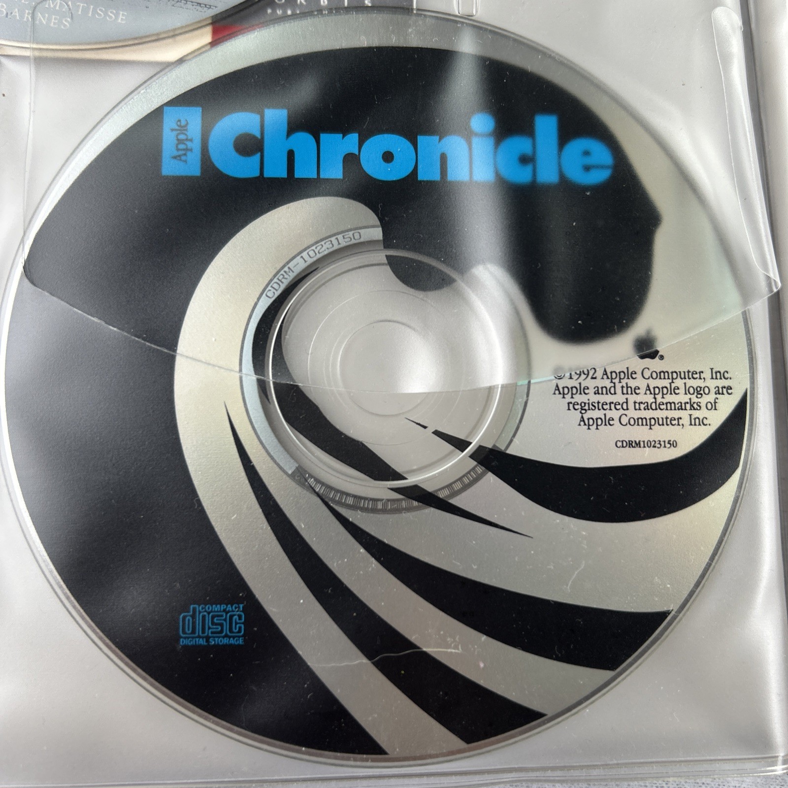Vtg 1992 Apple Chronicle CD-ROM Newsletter + Compact Discs Sleeve Folder w/CDs