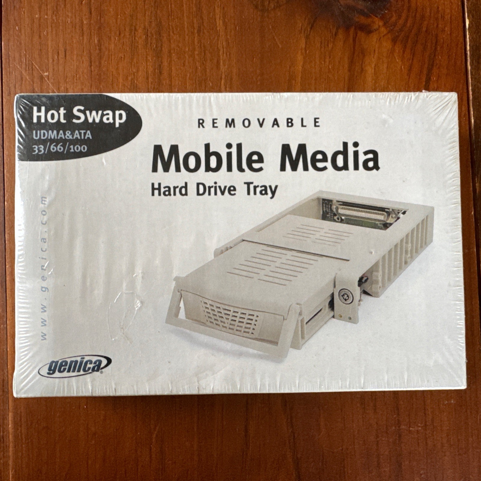 HOT SWAP GN-210 REMOVABLE MOBILE MEDIA HARD DRIVE TRAY UDMS&ATA 33/66/100 NEW