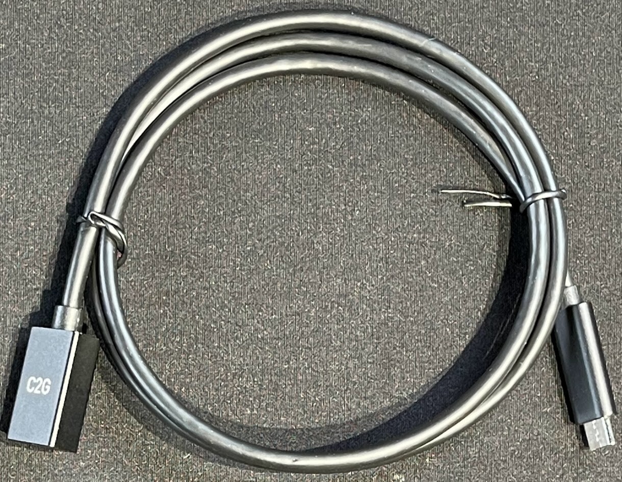BRAND NEW C2G 3 ft. USB Male to USB Female Data Extension Cable / 28658