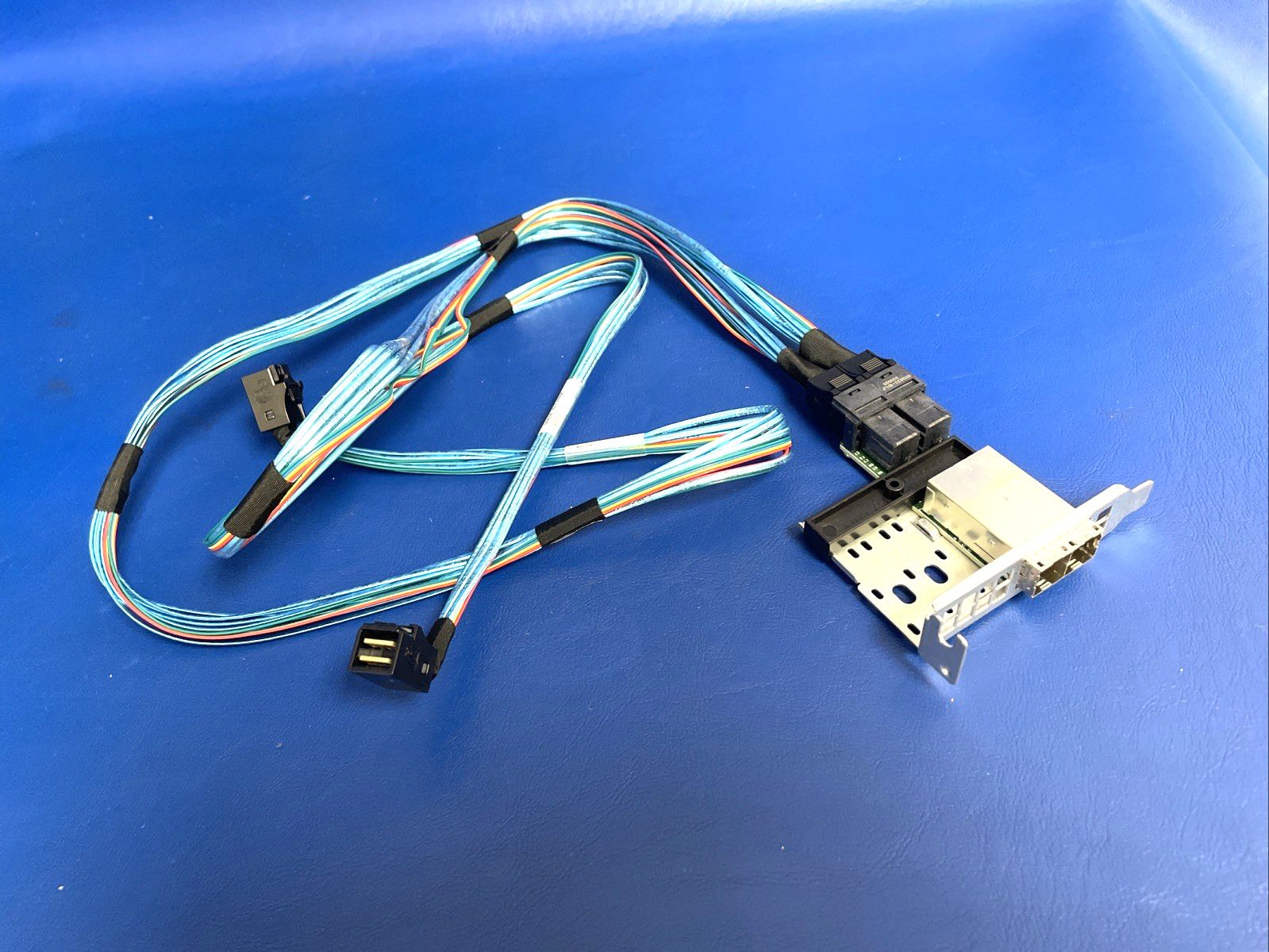 Supermicro AOM-SAS3-8i8e-LP 12Gbps Mini SAS Internal Adapter w/ Cables