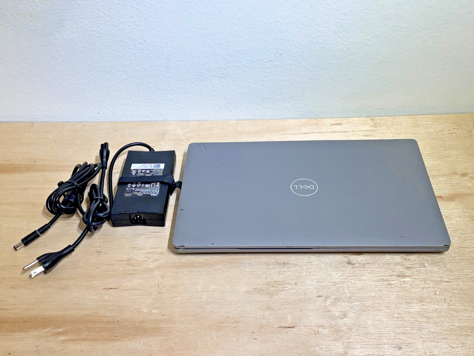 Dell Precision 3551 | 15.6" 16GB 256 GB SSD i5 10400H 2.6GH | Windows 11 v.25H2