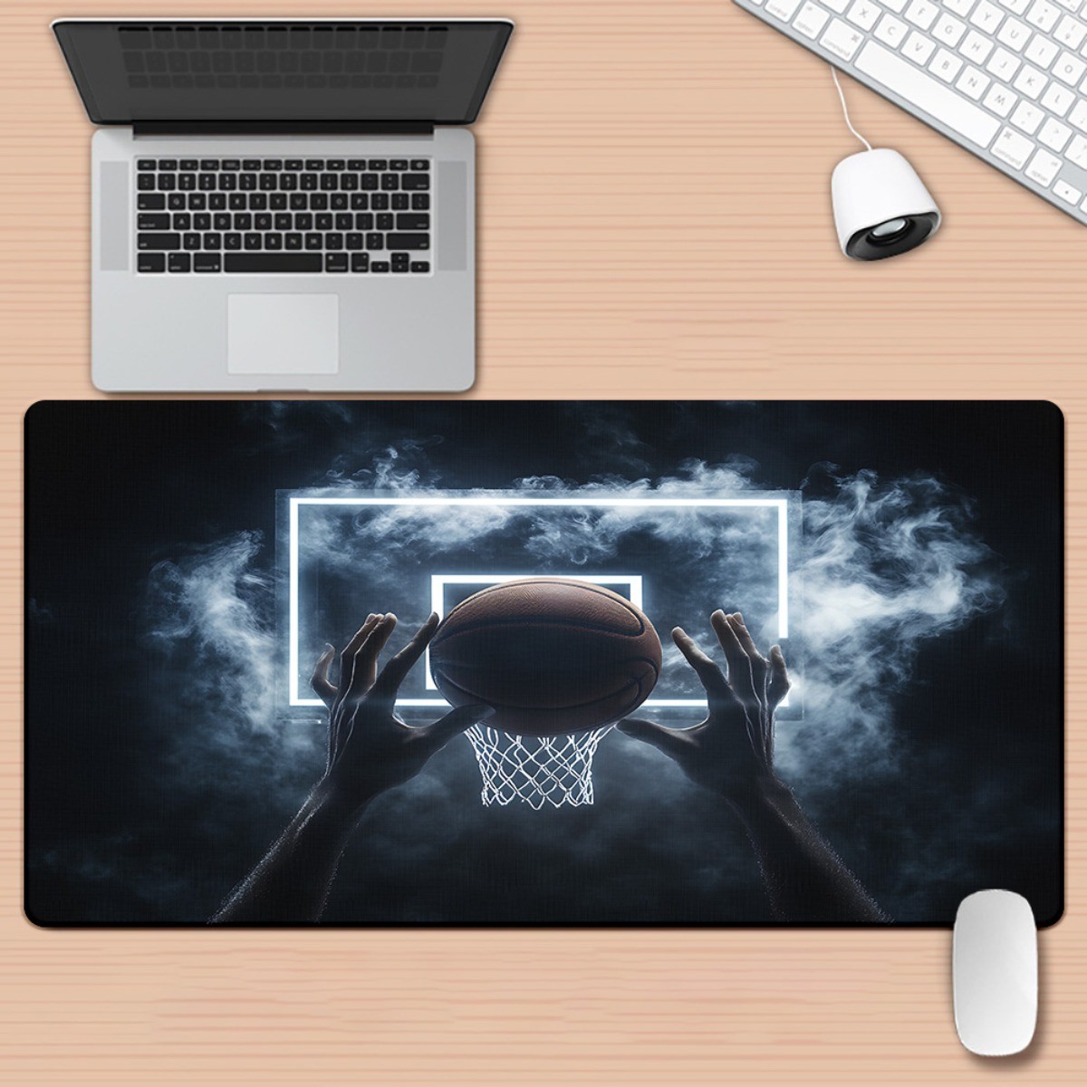 1pc XXL Non-Slip Rubber Base Gaming Mouse Pad with Camera Flash Effect & Baske