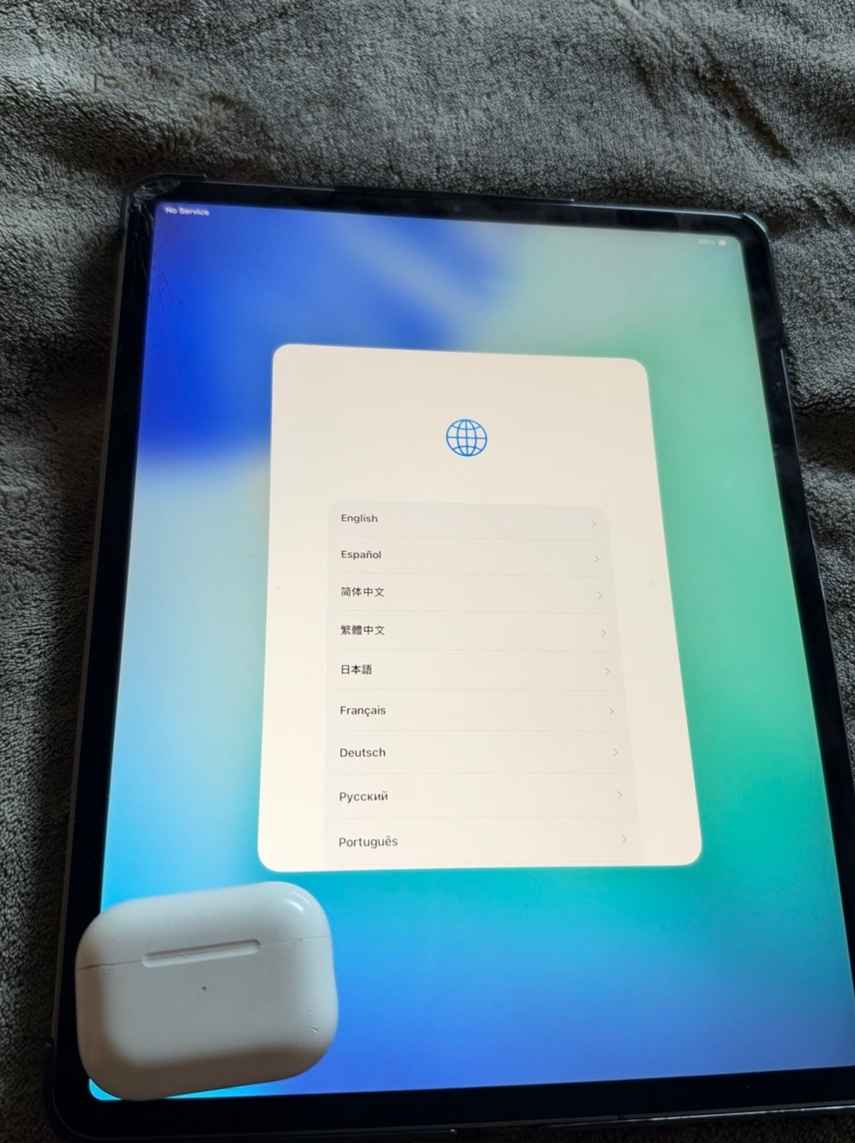 Apple iPad Pro 12.9” 3rd Gen + AirPods Pro 2 Bundle – Fully Functional