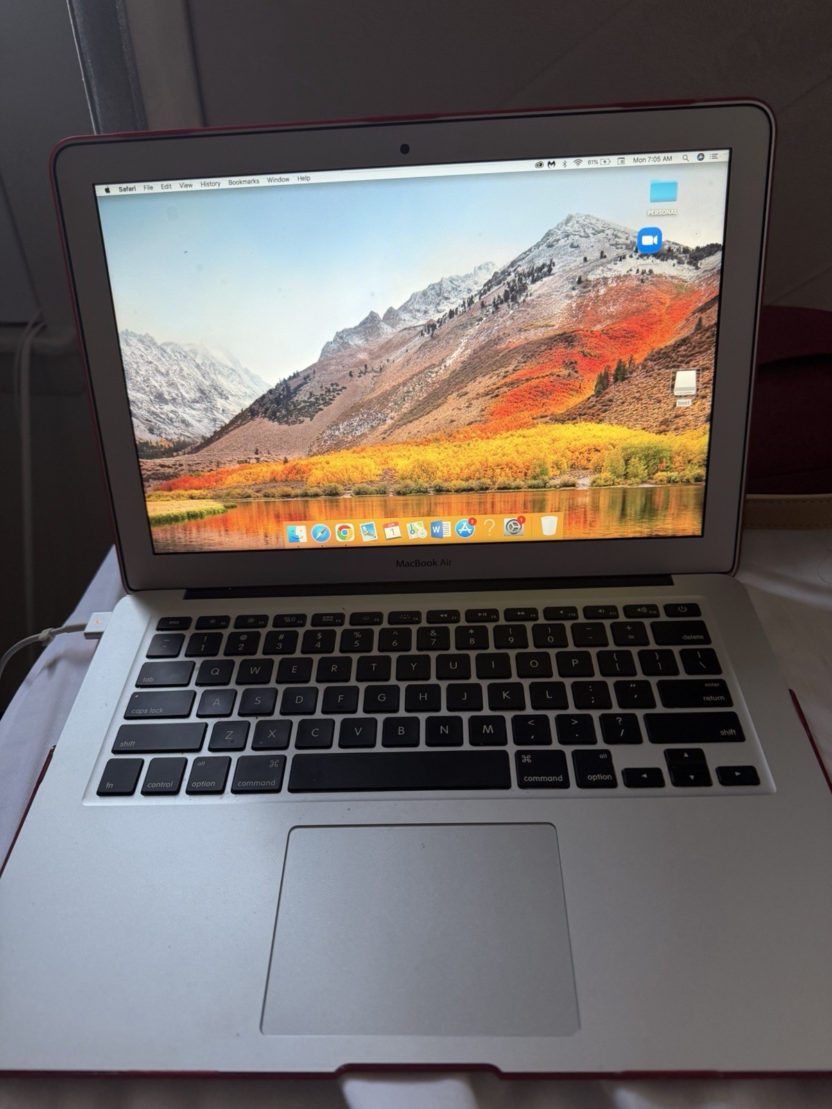 Apple MacBook Air 13-inch 2017 Silver Intel Core i5 8GB RAM 128GB SSD