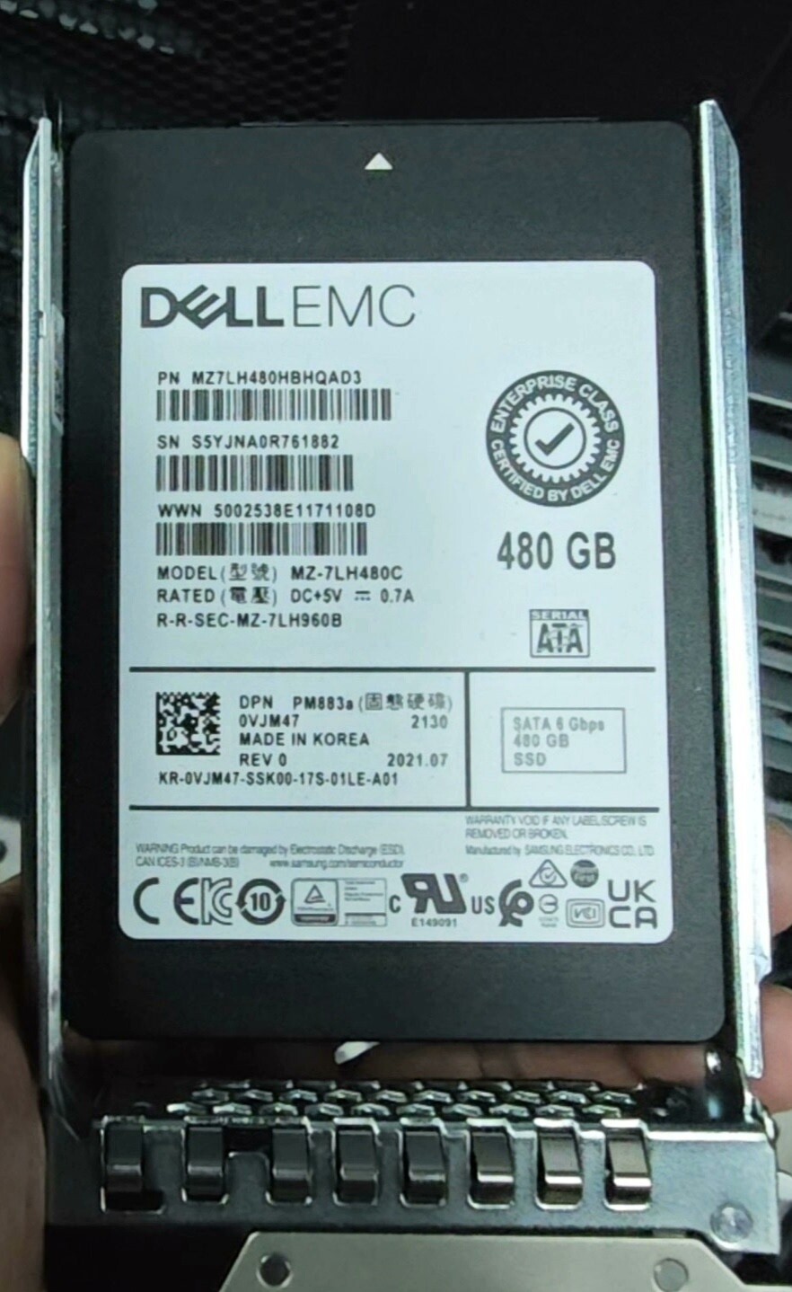 VJM47 FOR DELL EMC 480GB SATA 2.5" 6Gb/s SSD 14/15/16G KIT