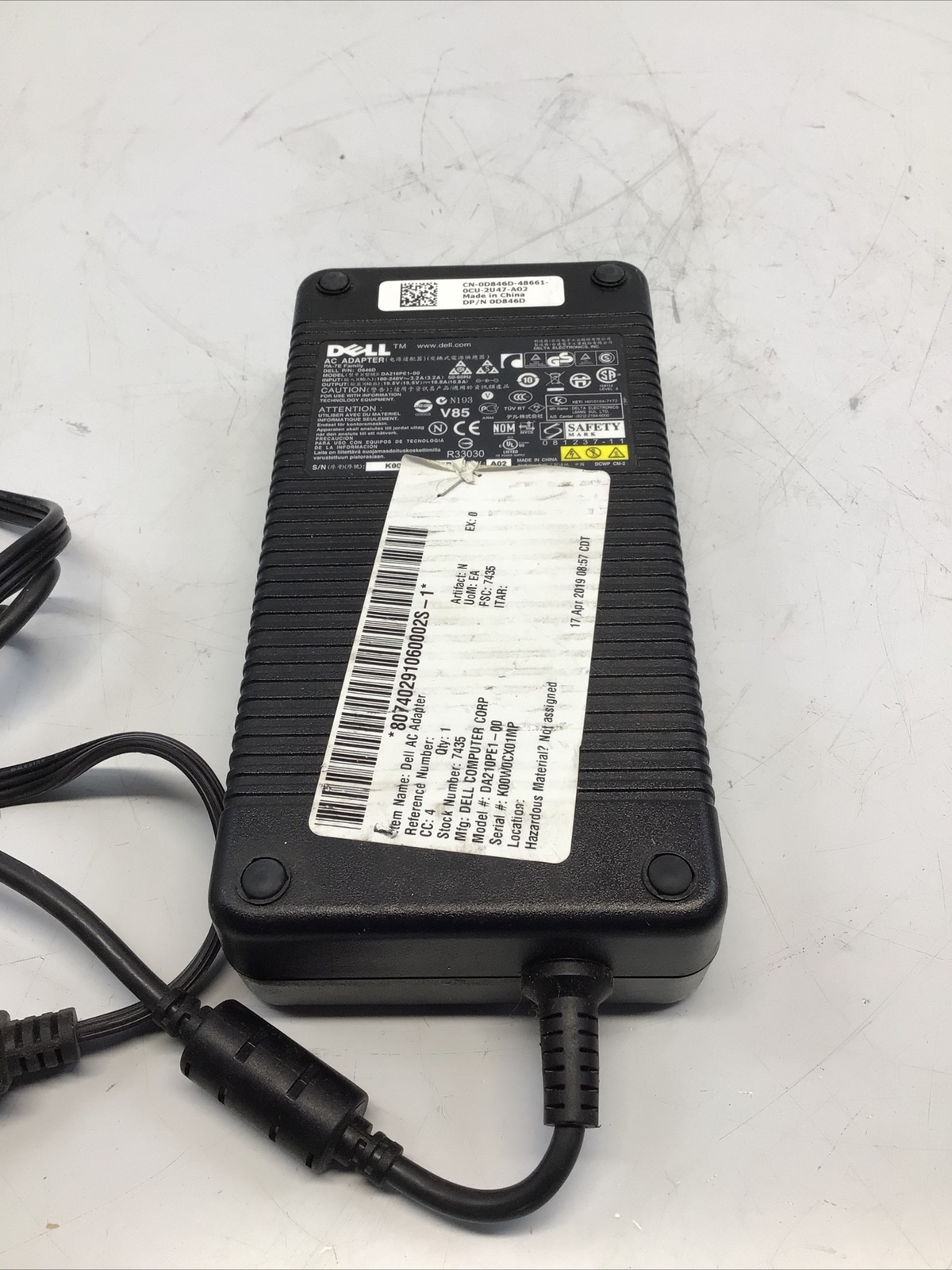 DELL DA210PE1-00 19.5V 10.8A 210W Genuine Original AC Power Adapter Charger