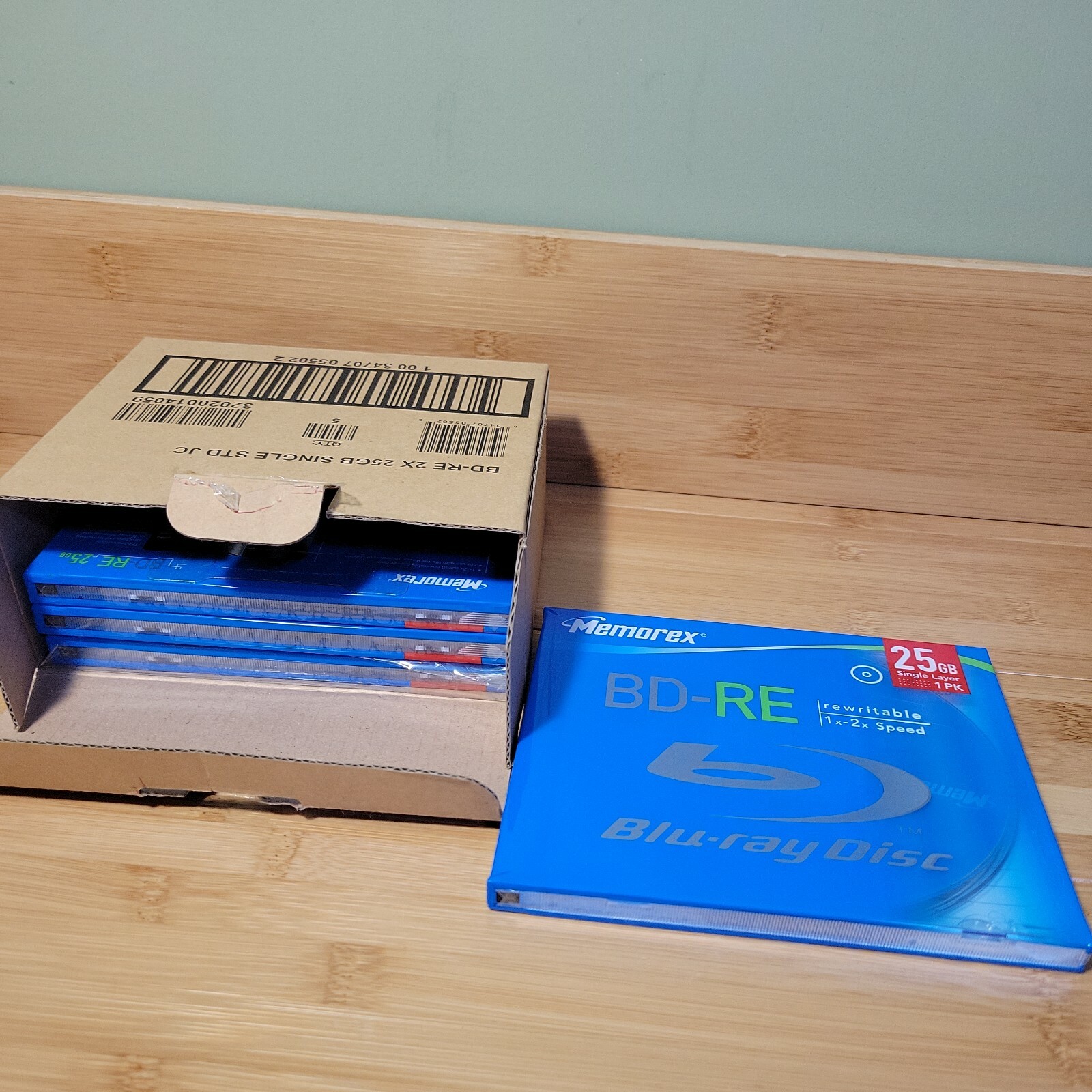 **NEW  SEALED** - Blu-Ray Disc BUNDLE LOT (4) BD-RE 25GB Rewritable 