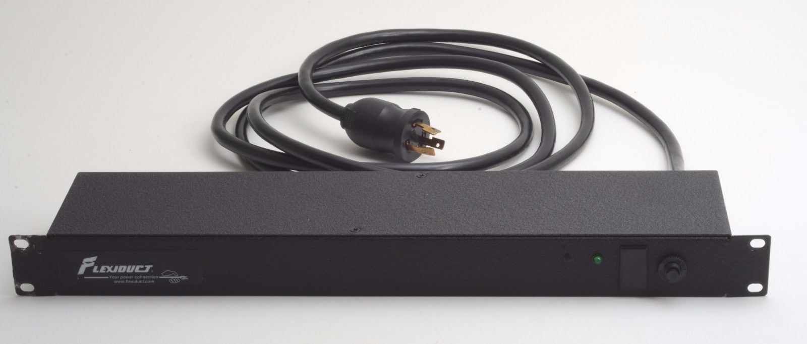 Flexiduct BRN100-1520TL- Power distribution Unit (PDU)